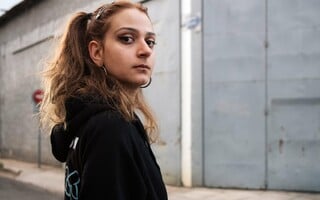 Live οικονομικής ενίσχυσης επιζωσών έμφυλης βίας