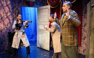 Όλα... Λάθος! (The Play That Goes Wrong)