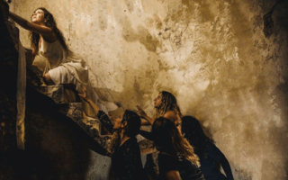 Μόλις κοιμηθεί το κύμα