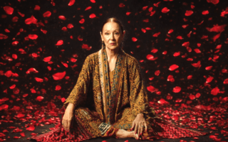 Πρόσωπα στην Άμμο