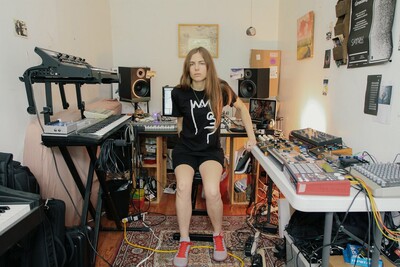 Γιατί η «avant pop» της Laurel Halo που εμφανίζεται απόψε στην Αγγλικανική Εκκλησία αξίζει την προσοχή μας