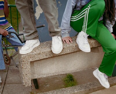 Τα sneakers που θα ολοκληρώσουν ιδανικά τα καλοκαιρινά looks, ανεξαρτήτως στυλ και φύλου