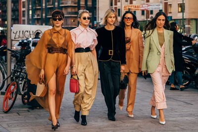 15 street style στιγμιότυπα από τις Εβδομάδες Μόδας Λονδίνου και Μιλάνου