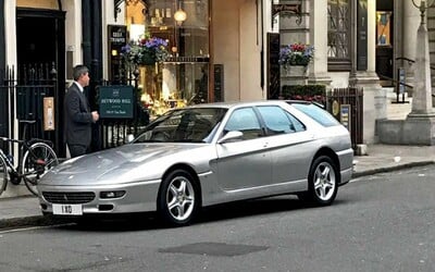 Station Wagon Ferrari