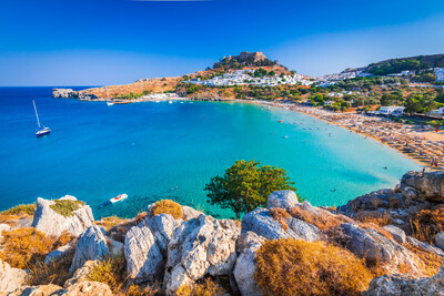 «Μυθικό Αρχιπέλαγος»: Μια κρουαζιέρα που συνδυάζει τα όμορφα ελληνικά τοπία με τις live εμφανίσεις αγαπημένων καλλιτεχνών