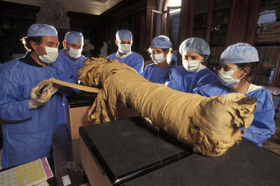 Μούμια 4 χιλιετιών ανατρέπει όσα γνώριζαν έως τώρα οι επιστήμονες - «Ίσως πρέπει να αναθεωρήσουμε τα βιβλία»