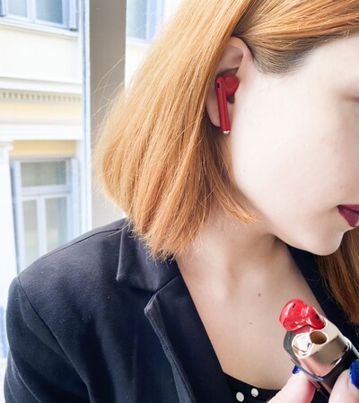 HUAWEI FreeBuds Lipstic: Ανακαλύψαμε τα ασύρματα ακουστικά με τον σχεδιασμό που ξεχωρίζει