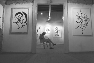 Elpifos - Infinimal: «Μέσω της τέχνης ψάχνω την αναγέννηση, την αυτοπραγμάτωση, τη διαδικασία που κρύβει όλες τις αρετές»