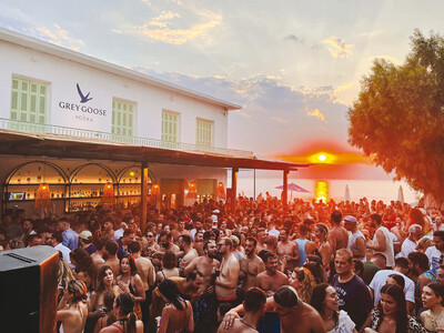 Achinos beach bar