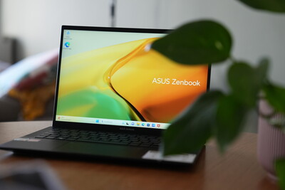 ASUS Zenbook 14 UM3402Y: Το ZEN που χρειαζόμαστε όλοι στην δουλειά