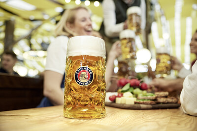 1ο Paulaner Oktoberfest: Η μεγαλύτερη γιορτή μπίρας έρχεται στην Αθήνα και μετράμε ήδη αντίστροφα