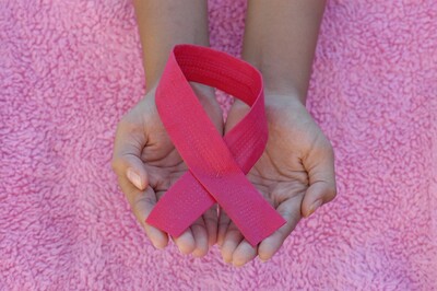 Η Affidea δίνει ένα «φωτεινό» μήνυμα ευαισθητοποίησης για τον καρκίνο του μαστού
