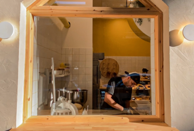 Koulouri Bake House: Το αγαπημένο Κουλουροποιείο γιορτάζει ένα χρόνο λειτουργίας με ένα μεγάλο πάρτι