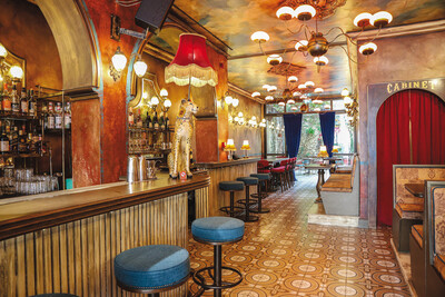 Café Nacional: H διασκέδαση ξεκινά από νωρίς σε έναν χώρο βγαλμένο από τα ’50s
