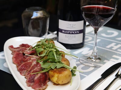 To Psyche Wine Bistro γιορτάζει τα 3 χρόνια του με ένα ξεχωριστό πάρτι 