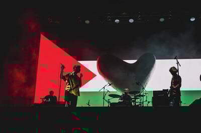 IDLES & Fontaines DC ένωσαν τη μουσική τους υπέρ της Παλαιστίνης