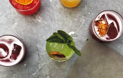 Morenita All day Bar: All-day χαρούμενη ατμόσφαιρα που ταιριάζει με τα vibes του Ψυρρή