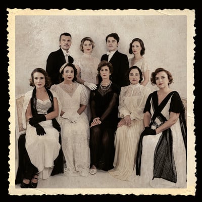 «Αλεξάνδρεια»: Μια θεατρική ιστορία έρωτα και μνήμης ανάμεσα σε δύο εποχές