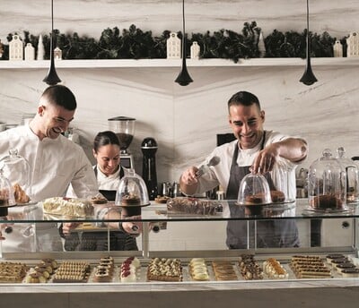 Zillers Pastry Bar: Η αριστοκρατική πλευρά του γλυκού βρίσκεται στο κέντρο της Αθήνας