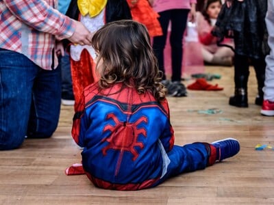 Απόκριες στο ΦΟΥΓΑΡΟ με γιορτινό πρόγραμμα για μικρούς και μεγάλους