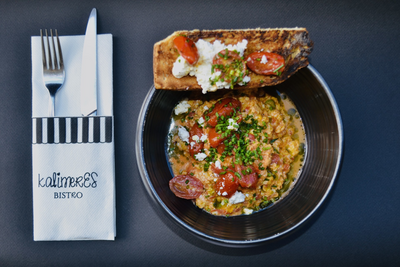 Kalimeres bistro: Μεσογειακές γεύσεις και Dutch pancakes στο στέκι του Ψυρρή