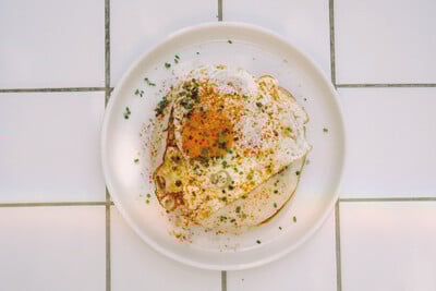 Διακοπές: Hot dog για πρωινό εκεί που είναι πάντα καλοκαίρι