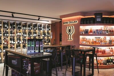 Halfglass: Ένα καλό ποτήρι κρασί που προσφέρεται με διακριτική γνώση