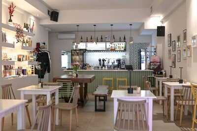 Το Gary arts books ’n wines φέρνει κοντά διαφορετικούς ανθρώπους