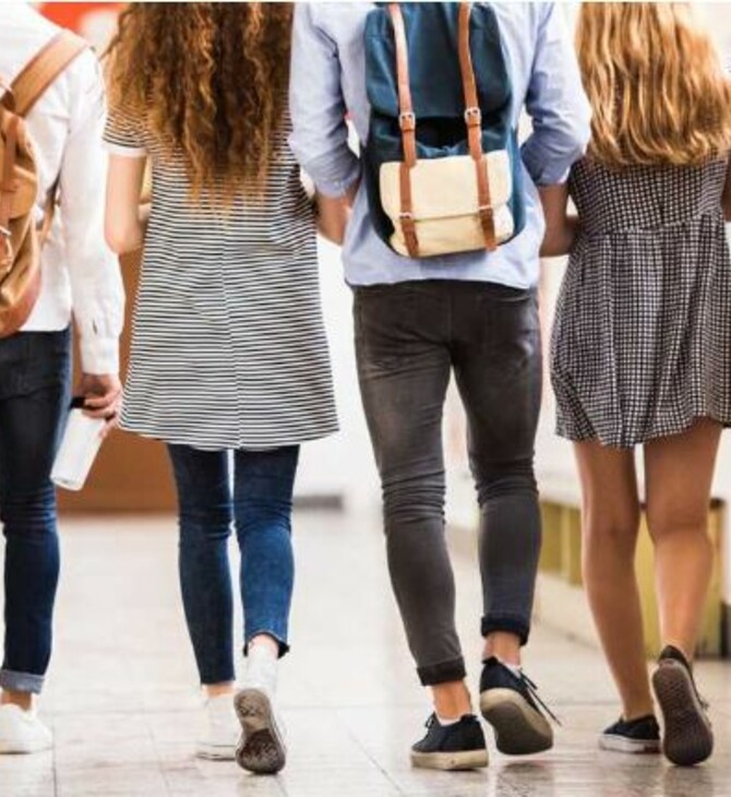 Σεξ από τα 15 και μείωση της χρήσης προφυλακτικού - Τι δείχνει έρευνα για τους έφηβους στην Ελλάδα