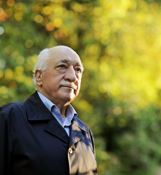 Γκιουλέν για Ερντογάν: «Θα έχει το τέλος του Χίτλερ ή του Στάλιν»