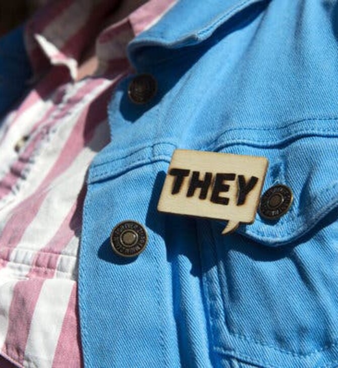 «Αυτοί»: Την ουδέτερη αντωνυμία των non-binary επέλεξαν ως Λέξη της Δεκαετίας οι Αμερικανοί γλωσσολόγοι