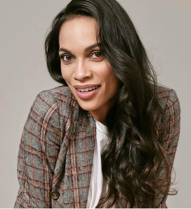 Η Rosario Dawson δήλωσε ότι είναι bisexual
