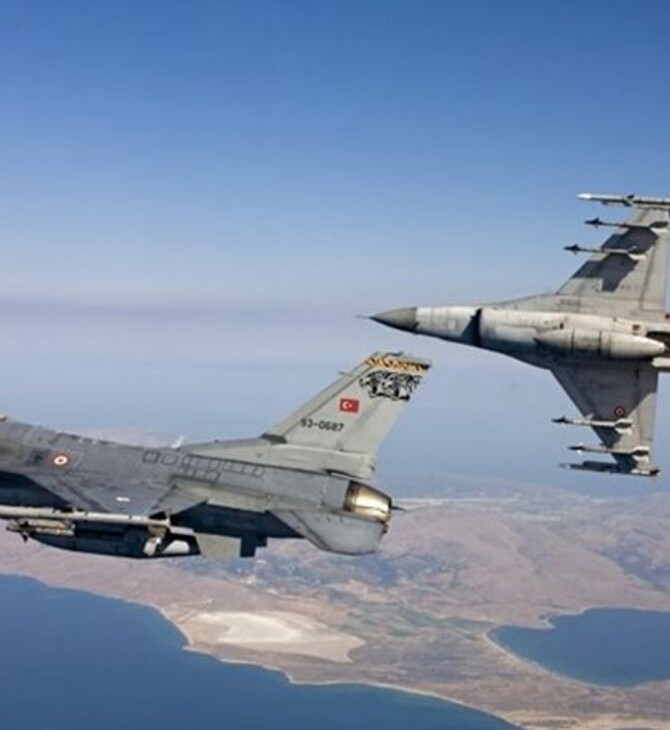 Τουρκικά F-16 πάνω από Οινούσες, Χίο, Λήμνο, Καστελόριζο, Ρόδο και Σύμη