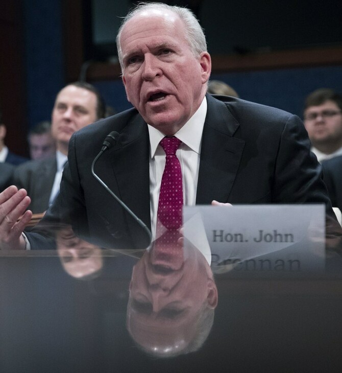 Ο πρώην διευθυντής της CIA κατηγορεί τον Τραμπ για απόπειρα παρεμπόδισης των ερευνών
