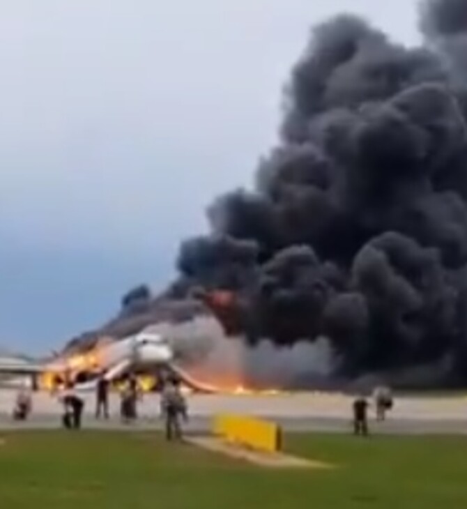 Αεροπορική τραγωδία στη Μόσχα - «Χτυπήθηκε από κεραυνό» λένε οι επιβάτες
