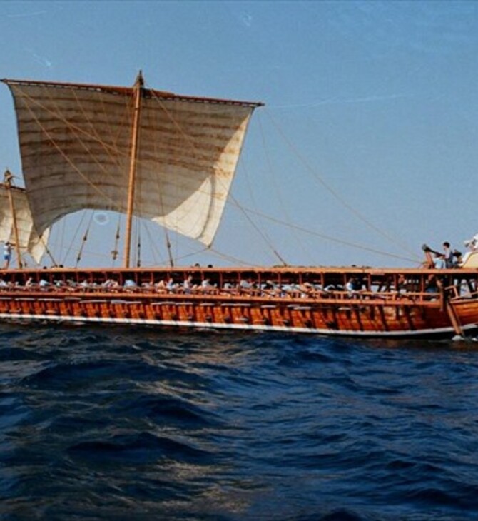 Επισκέψιμη για το κοινό η τριήρης «Ολυμπιάς» στη Μαρίνα Ζέας