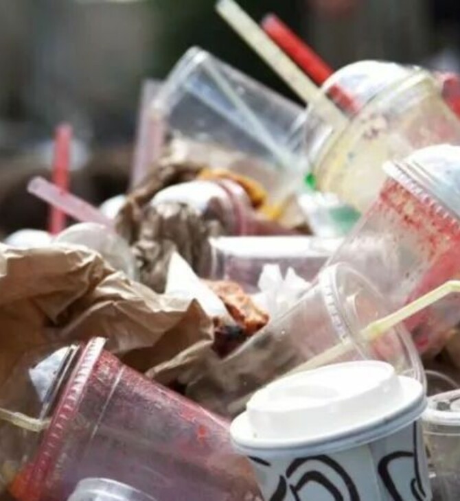 Καναδάς: Τέλος στα πλαστικά μιας χρήσης από το 2021 - Τι ανακοίνωσε ο Τρουντό