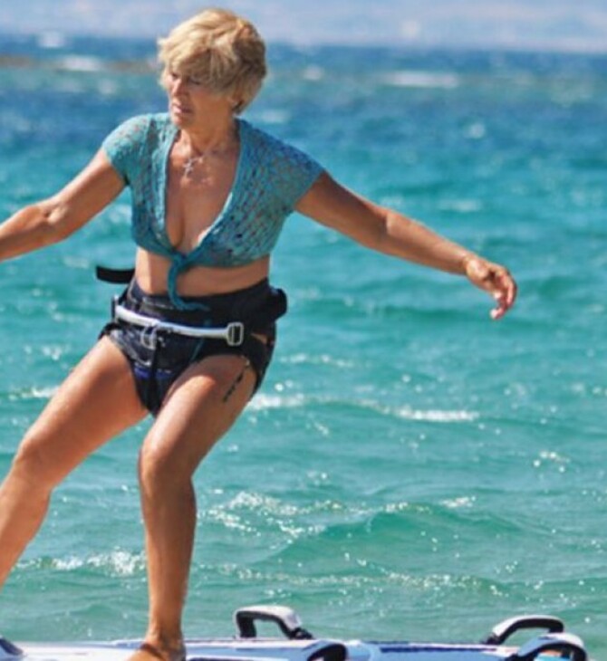 Η 81χρονη Windsurfer της Κεφαλονιάς ξεκινά τον διάπλου του νησιού