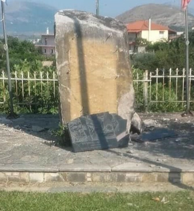Αλβανία: Άγνωστοι ανατίναξαν το μνημείο του αγωνιστή Θύμιου Λιώλη