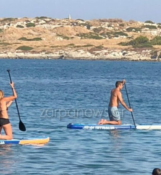 Ο Κυριάκος Μητσοτάκης και η Μαρέβα κάνουν SUP στα Χανιά - ΦΩΤΟΓΡΑΦΙΕΣ