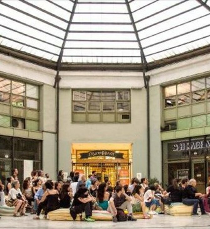 Ζωντανεύει ξανά η Στοά Αρσάκη στο κέντρο της Αθήνας
