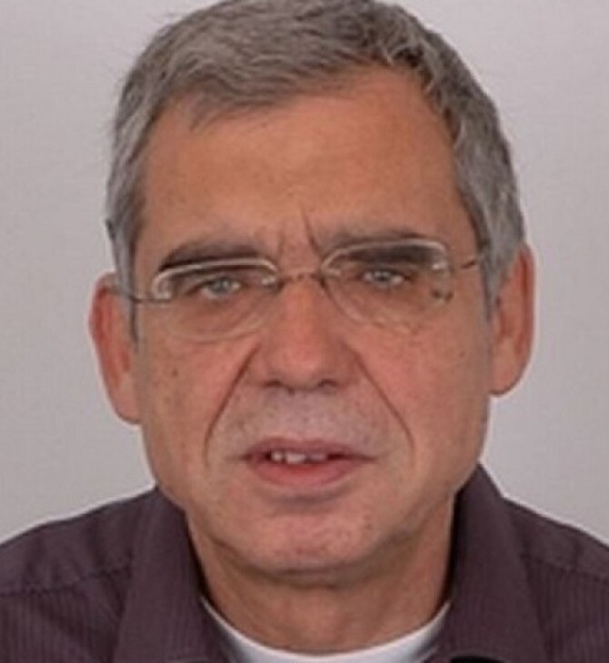 Πέθανε ο δημοσιογράφος Κώστας Καίσαρης, ο τελευταίος «Αποδυτηριάκιας»