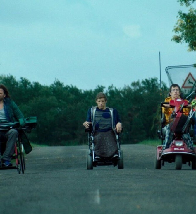 Προβολή της ταινίας "Δολοφονικά αμαξίδια" και συζήτηση με θέμα Cinema on wheels στο Τριανόν