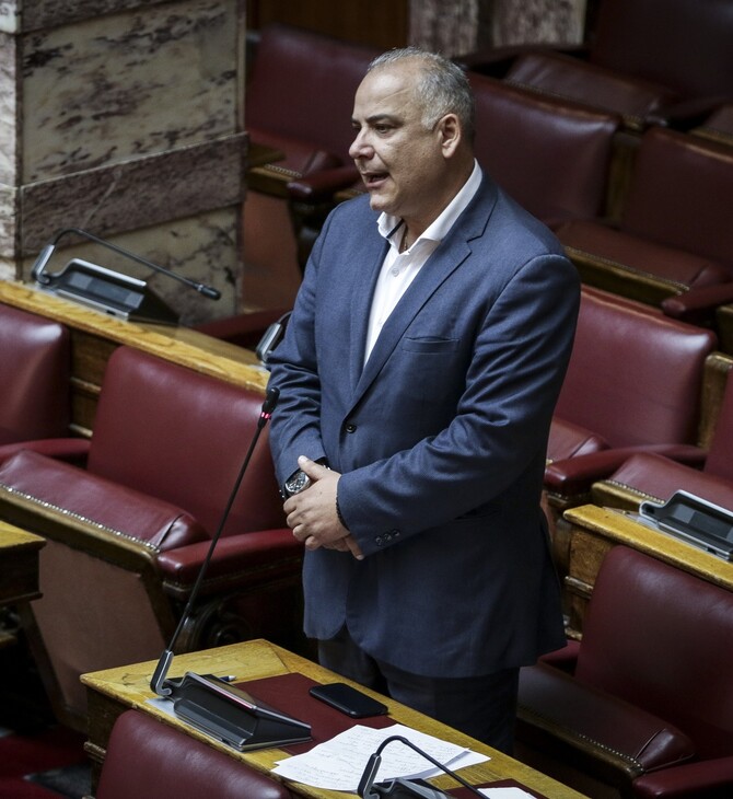 «Δεν φεύγω από την Ένωση Κεντρώων, δεν εντάσσομαι στον ΣΥΡΙΖΑ», λέει ο Σαρίδης που υπερψήφισε τον προϋπολογισμό