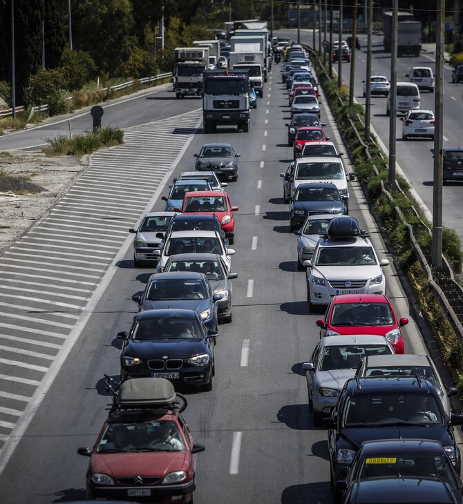 Πάσχα 2019: Με αργούς ρυθμούς και μποτιλιάρισμα η έξοδος των Αθηναίων