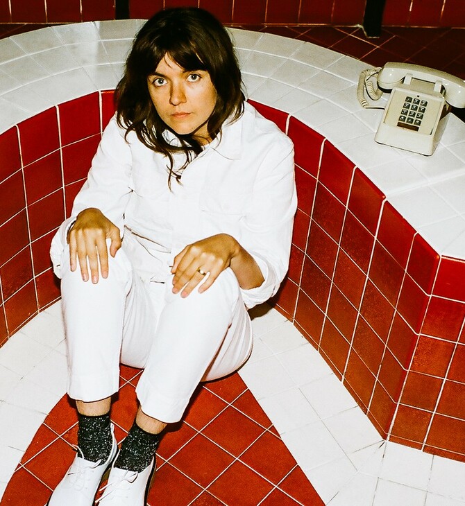 Courtney Barnett: μια άξια εκπρόσωπος της αναγέννησης του γυναικείου ροκ