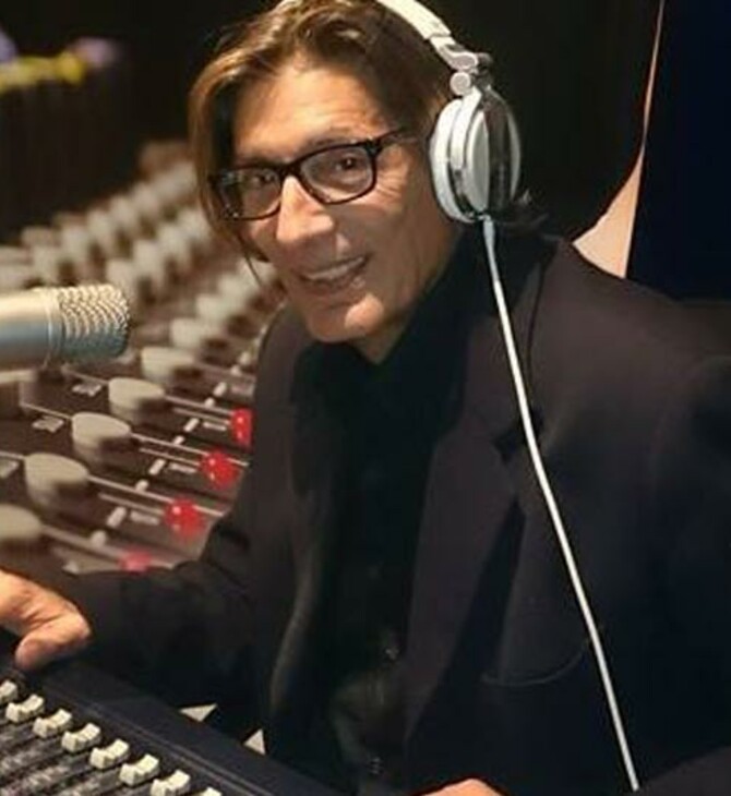 Πέθανε ο Κώστας Σγόντζος, ραδιοφωνικός παραγωγός και παρουσιαστής των Παιχνιδιών χωρίς Σύνορα