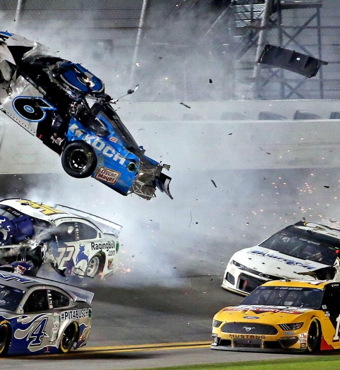 Τρομακτικό ατύχημα στον τελικό του Daytona 500 - Σε σοβαρή κατάσταση ο οδηγός