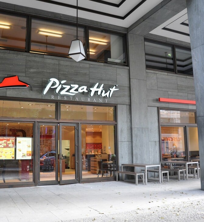 Pizza Hut: Αποχωρεί από την Ελλάδα - Κλείνουν από σήμερα και τα 16 καταστήματα