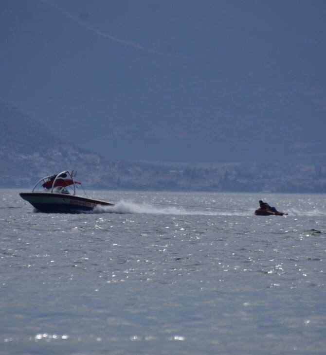 Κάρυστος: Ταχύπλοο τραυμάτισε λουόμενο - Συνελήφθη ο χειριστής του